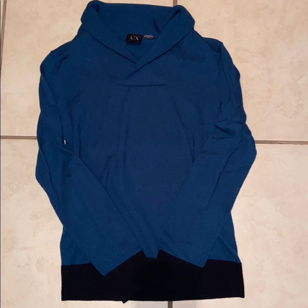 EUC mens armani sweater